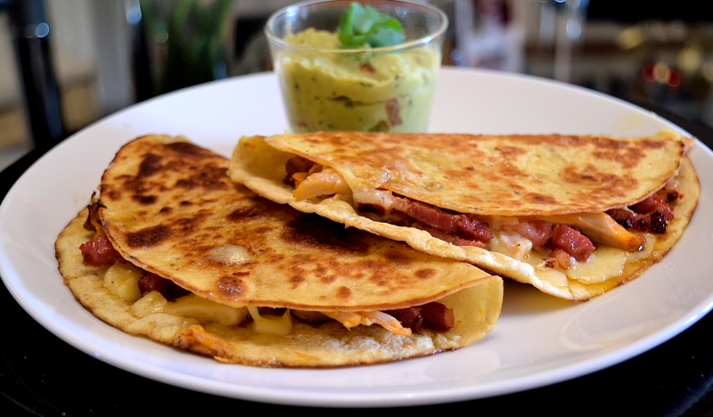 Gorgeous Quesadillas With Chicken And Bacon Socraticfood