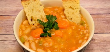 Greek Bean Soup with Carrots and Celery (Fasolada)