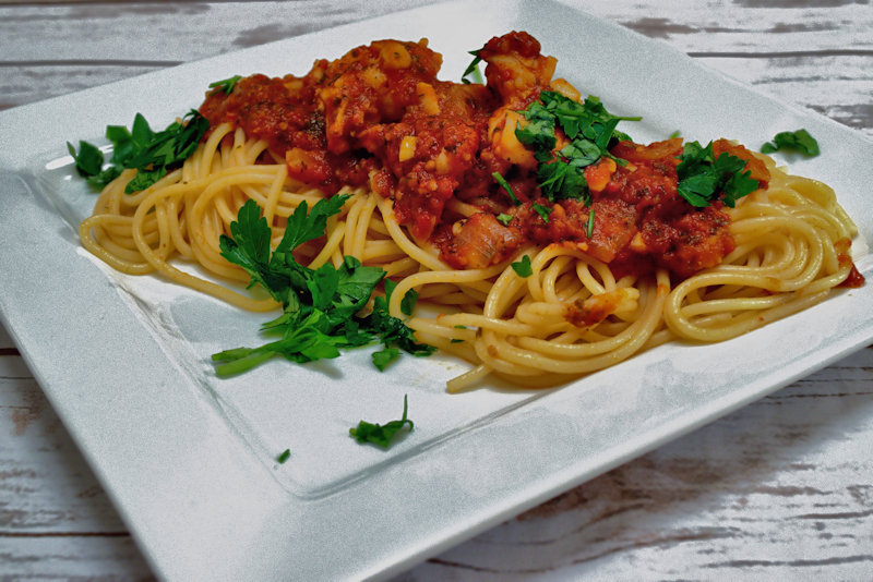 Maine Lobster Tail Spaghetti in Fresh Tomato Sauce