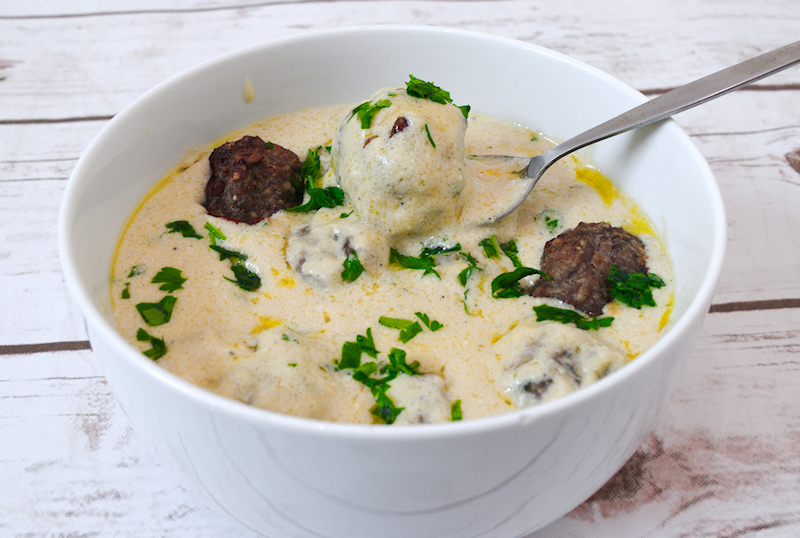 Swedish Meatballs In A Creamy White Sauce Socraticfood