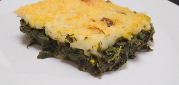 Spinach Pie with Corn Flour Topping (Easy Spanakopita)