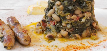 Black Eyed Beans Casserole with Sausage and Spinach